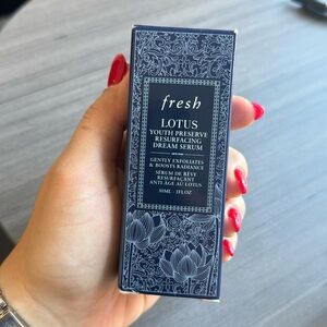 Brand new fresh lotus youth preserve resurfacing dream serum
